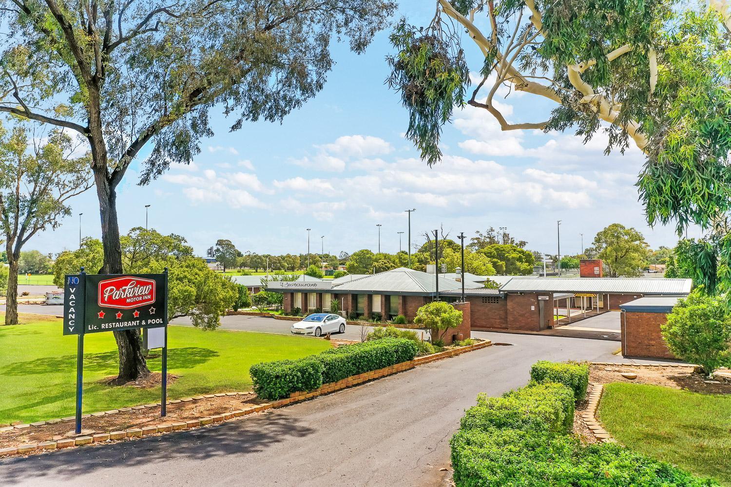 Parkview Motor Inn Parkes Dış mekan fotoğraf