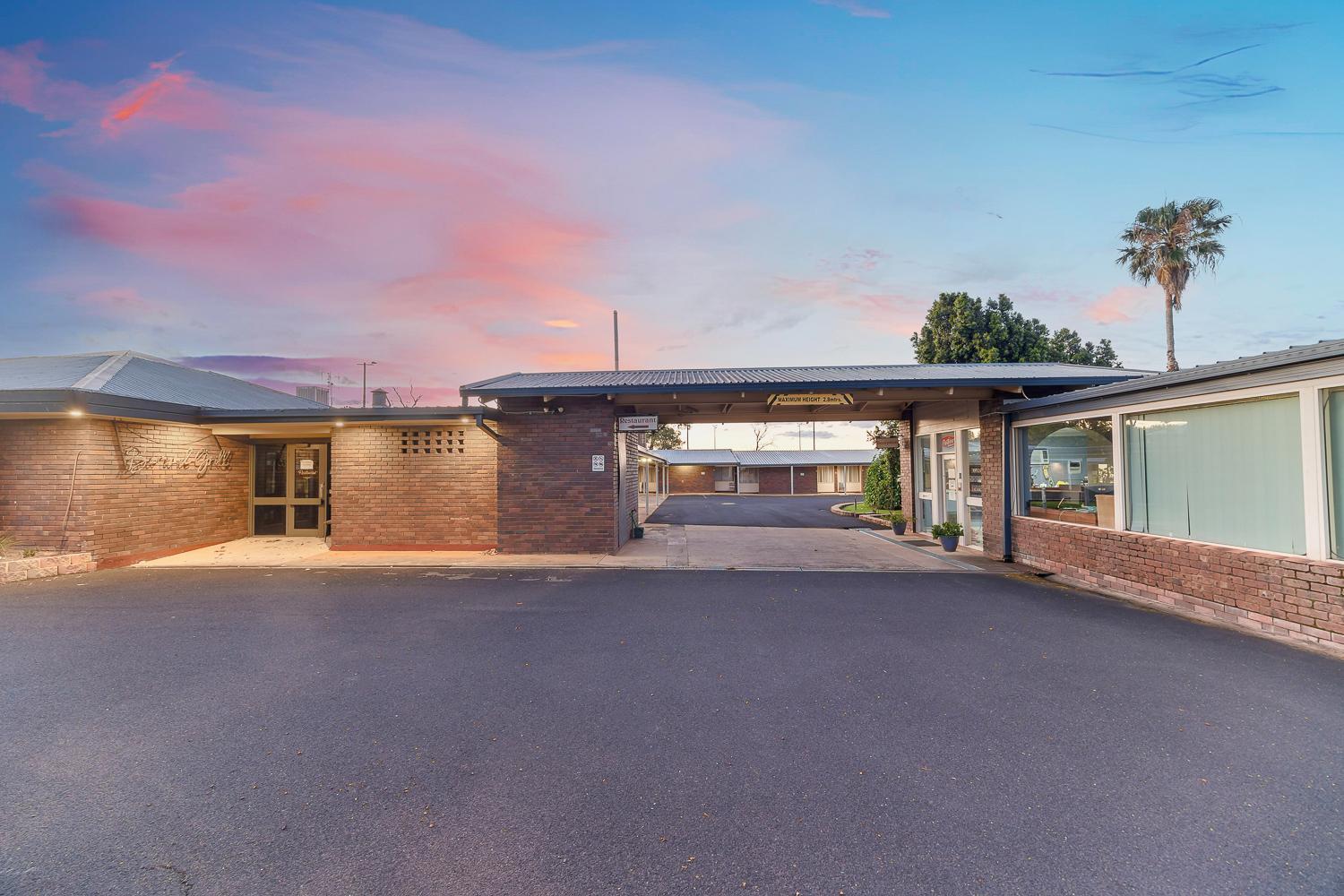 Parkview Motor Inn Parkes Dış mekan fotoğraf