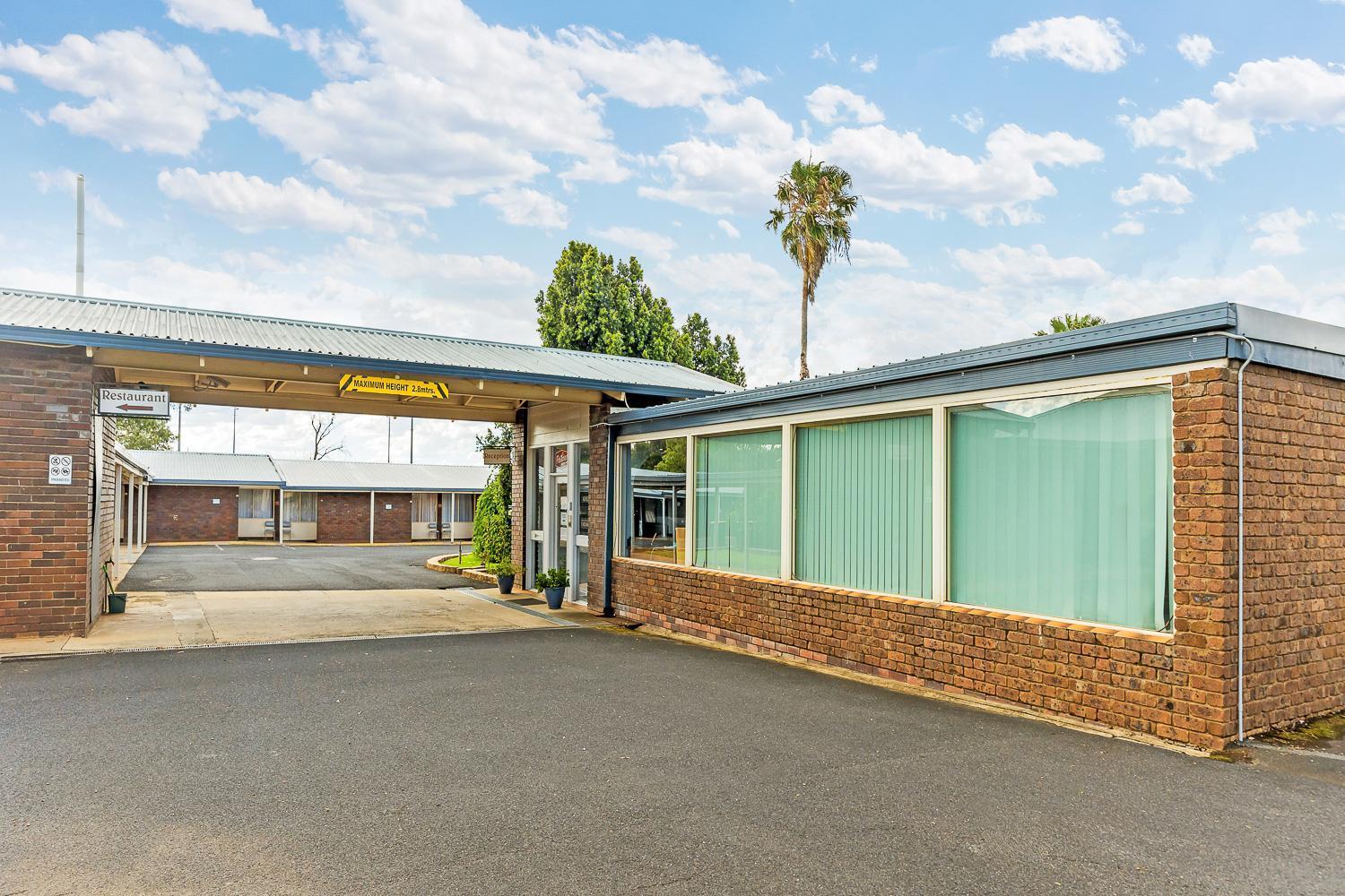Parkview Motor Inn Parkes Dış mekan fotoğraf